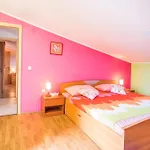 Apartment & Iva *
