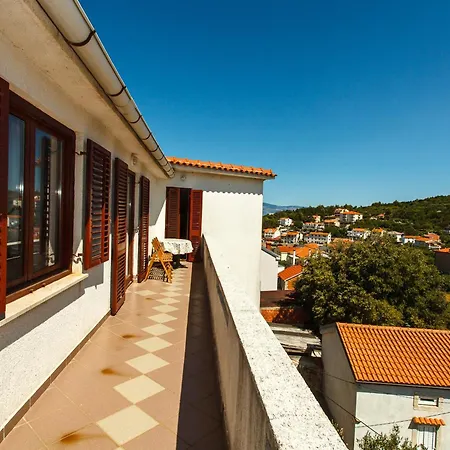 & Iva Apartman Vrbnik